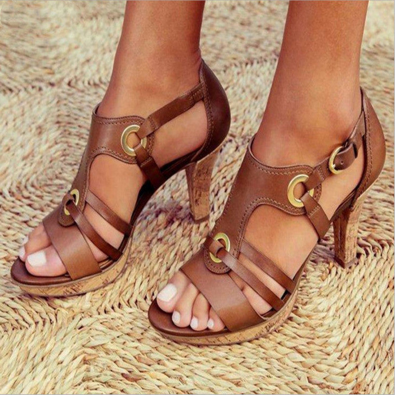GR | Trendy platform sandals