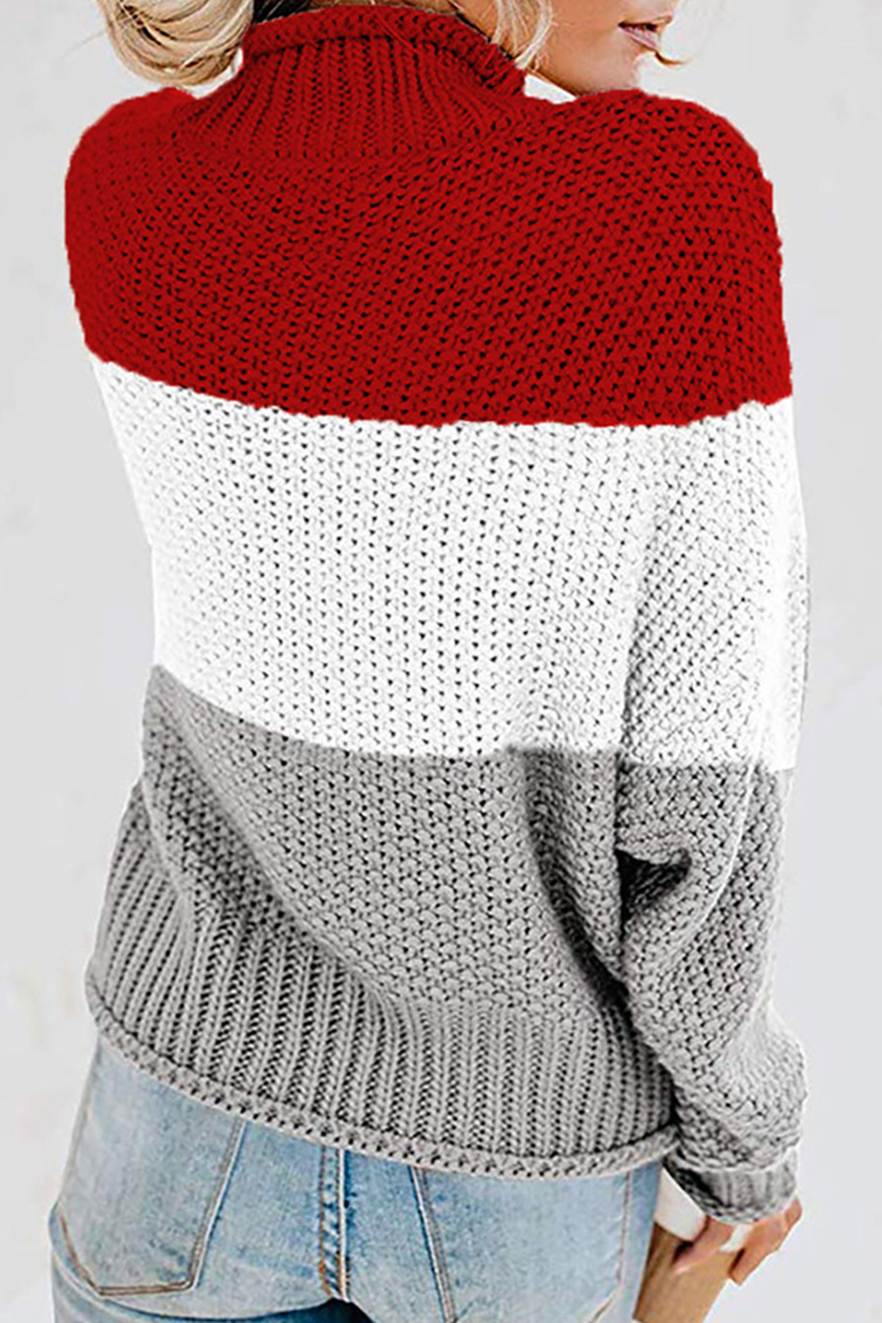 Relaxed and timeless sweater