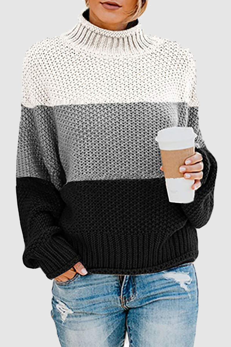 Relaxed and timeless sweater