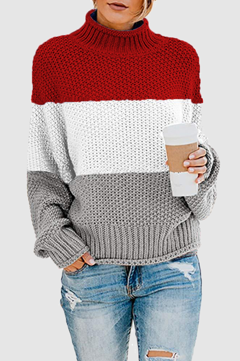 Relaxed and timeless sweater