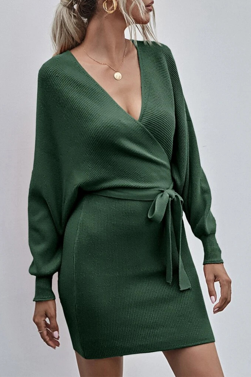 Casual and fashionable winter dress