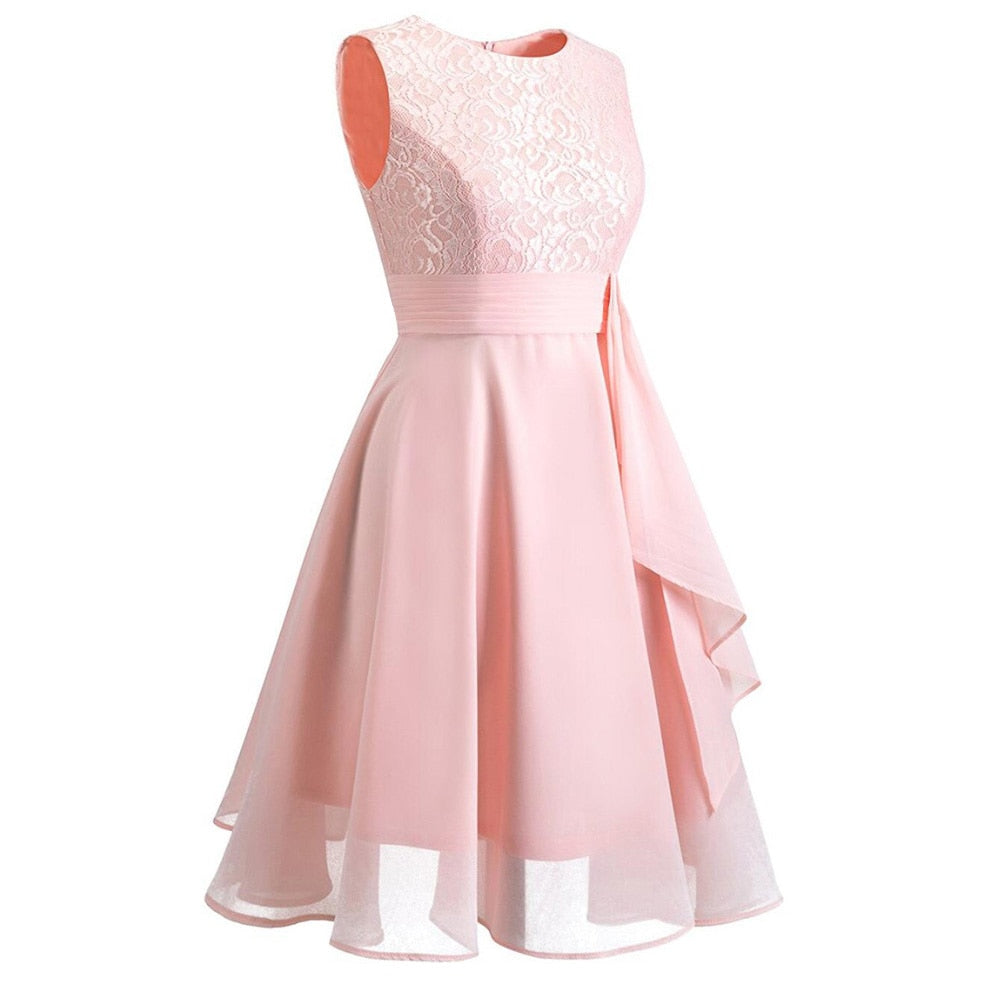 GR | Elegant dress with short sleeves, sequins and ruffles