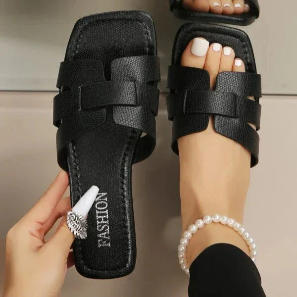 GR | Luxurious soft sandals with non-slip footbed