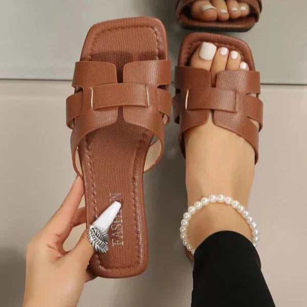 GR | Luxurious soft sandals with non-slip footbed