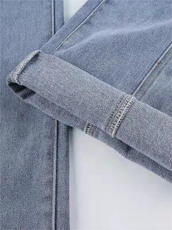 GR | Jeans With Back Star Patch