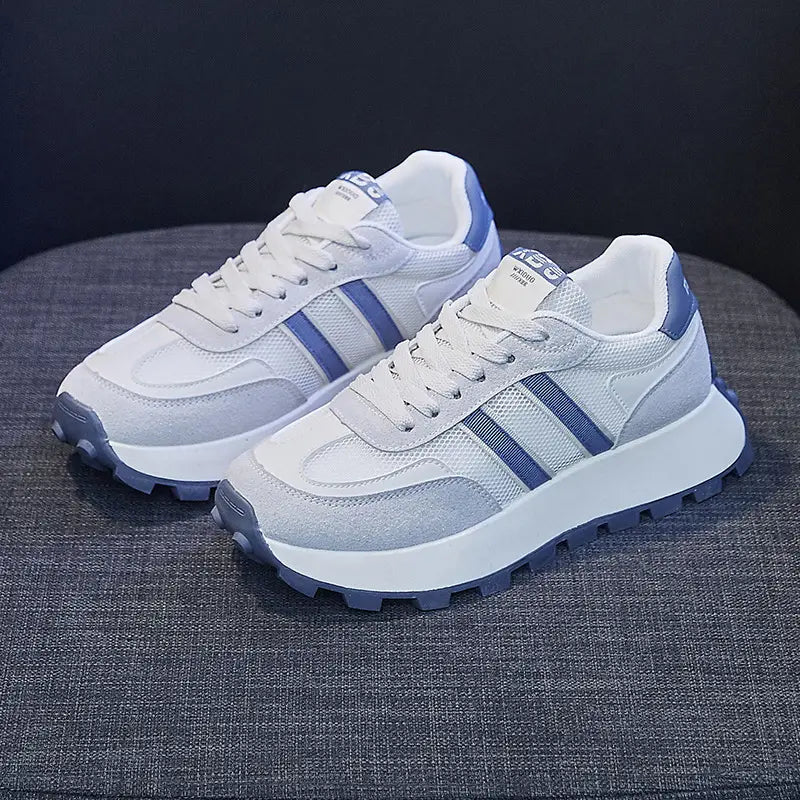 GR | Modern and versatile sports shoes