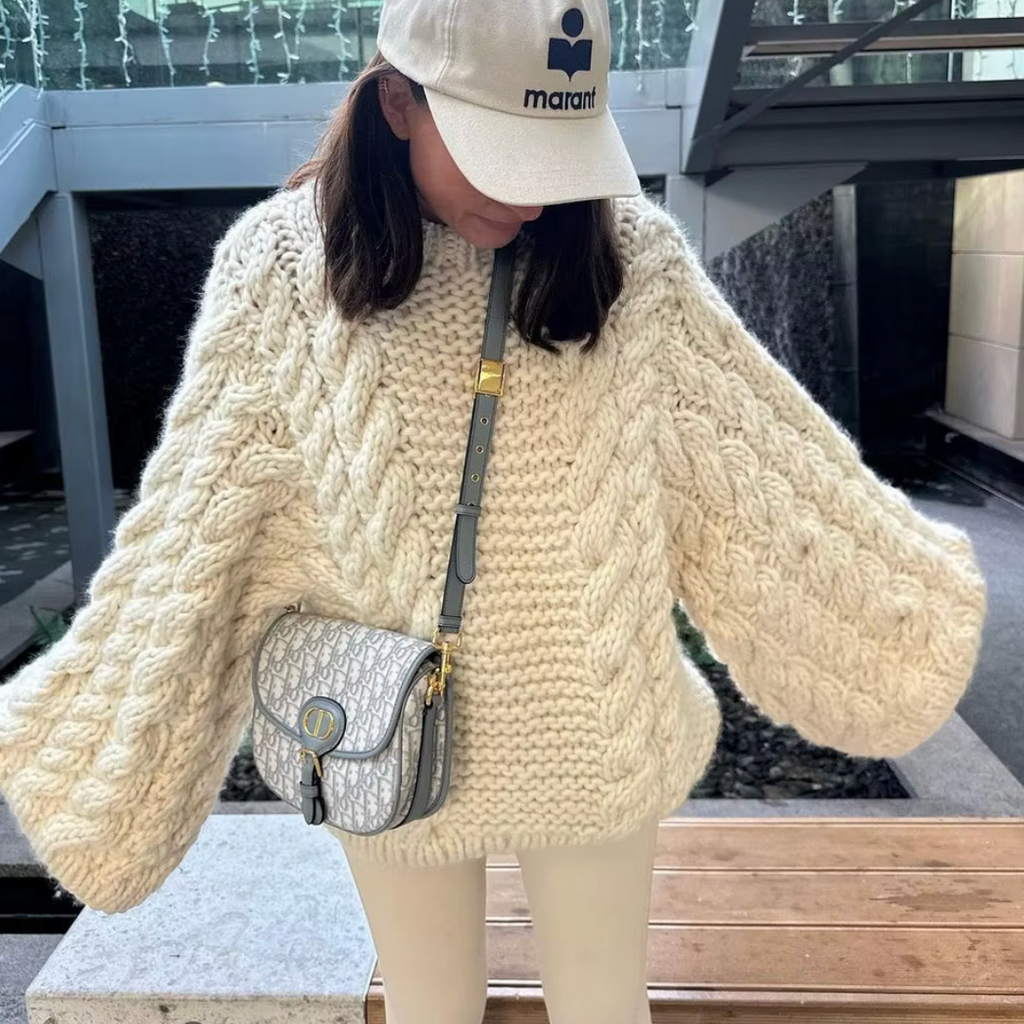GR - Women's chunky knit oversized sweater