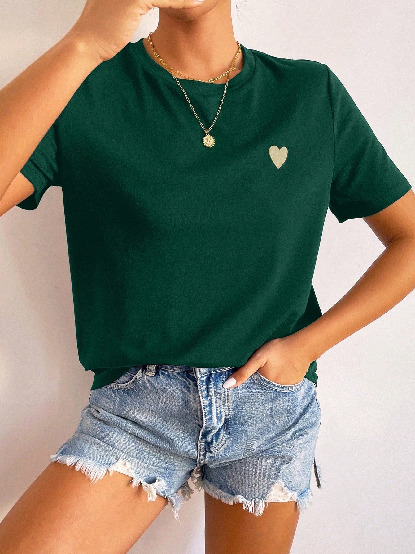 GR | Women's T-Shirt with Heart Detail: Minimalist, Casual & Versatile