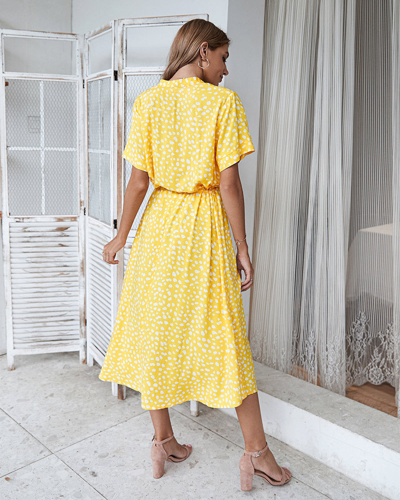 GR | Lässiger Polka Dot V-Ausschnitt Kurzarm Midi Kleid