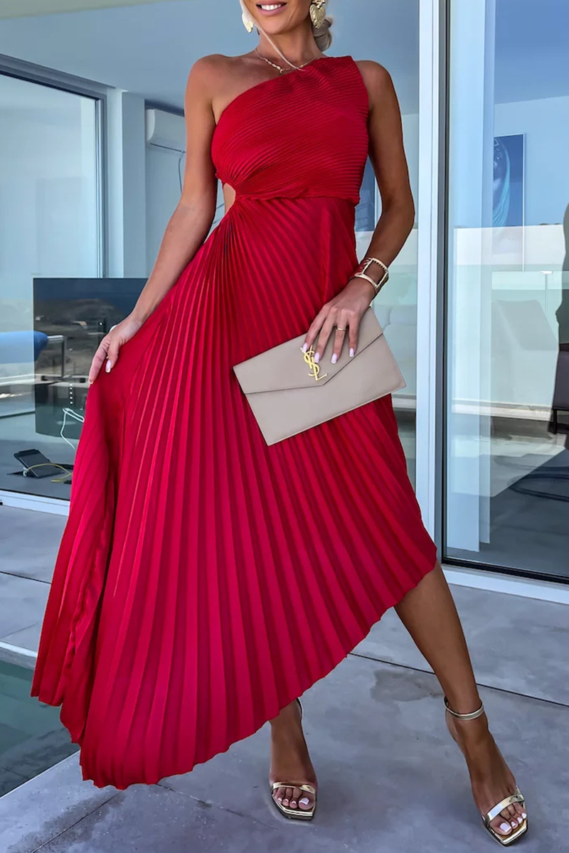 GR | Sexy Solid Color Irregular Pleats Oblique Collar Fishtail Dresses - 6 Colors