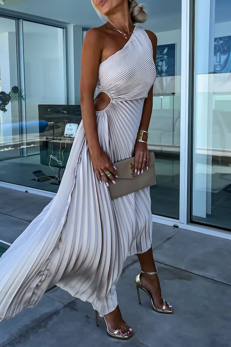 GR | Sexy Solid Color Irregular Pleats Oblique Collar Fishtail Dresses - 6 Colors