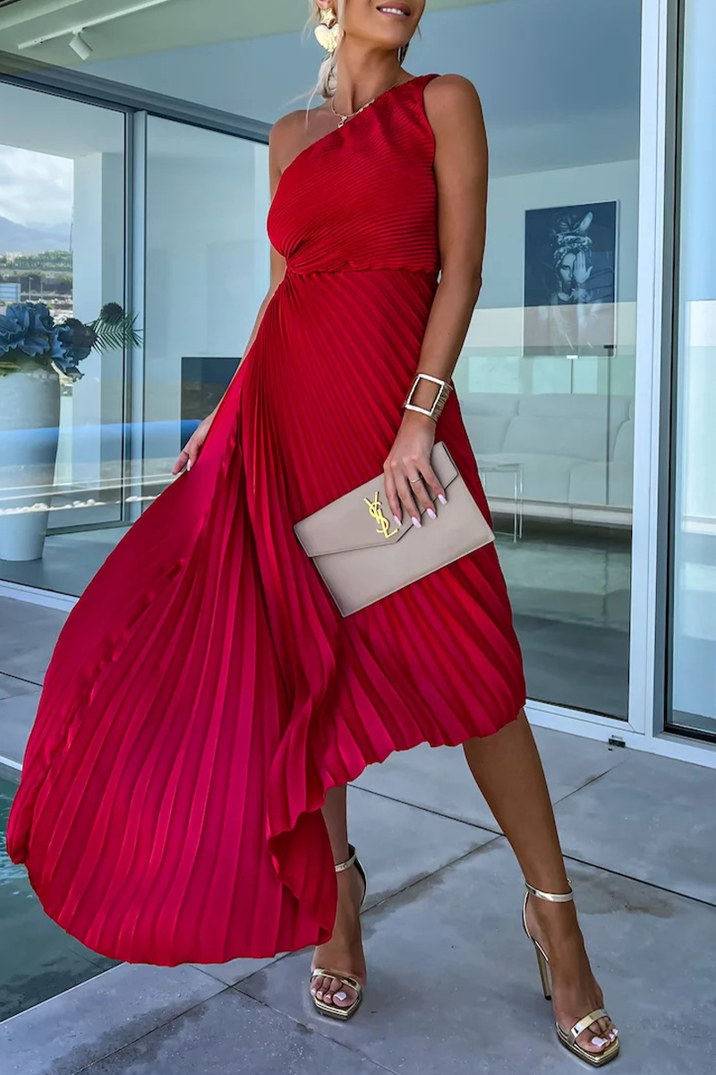GR | Sexy Solid Color Irregular Pleats Oblique Collar Fishtail Dresses - 6 Colors