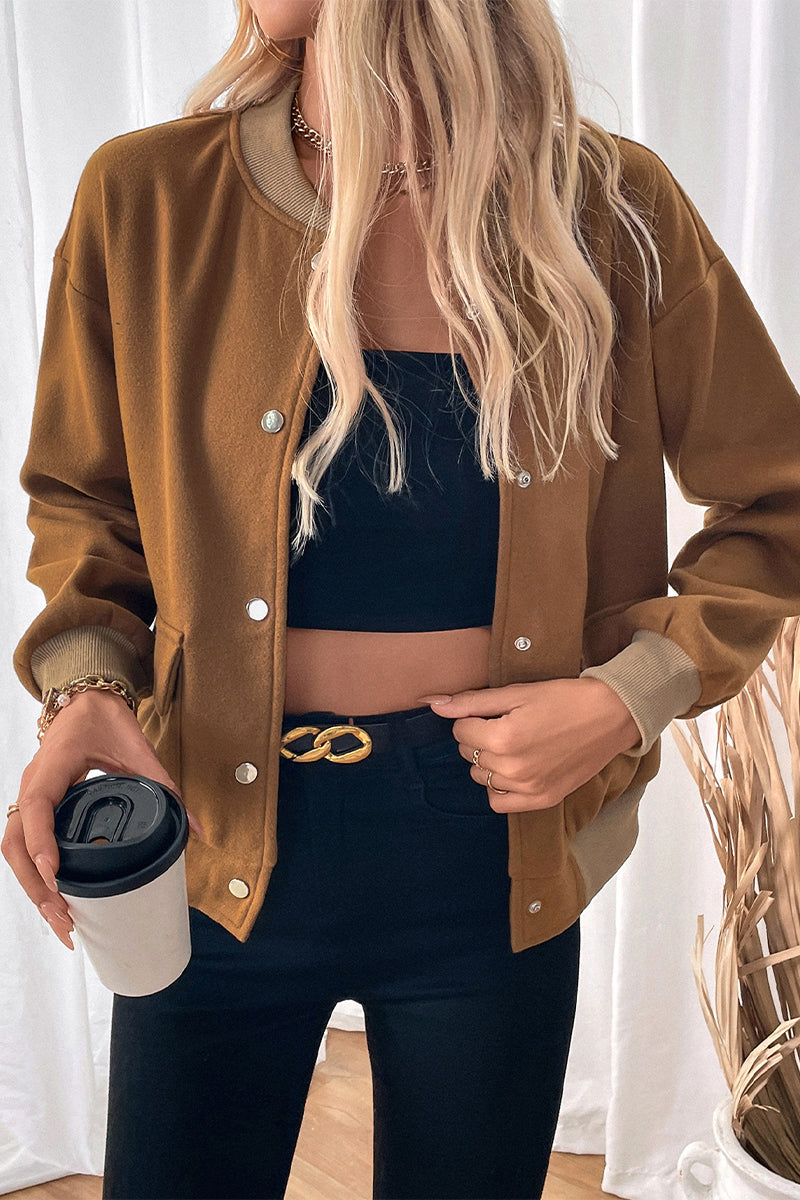 GR | Casual outerwear with an unfinished O-neck and pocket button