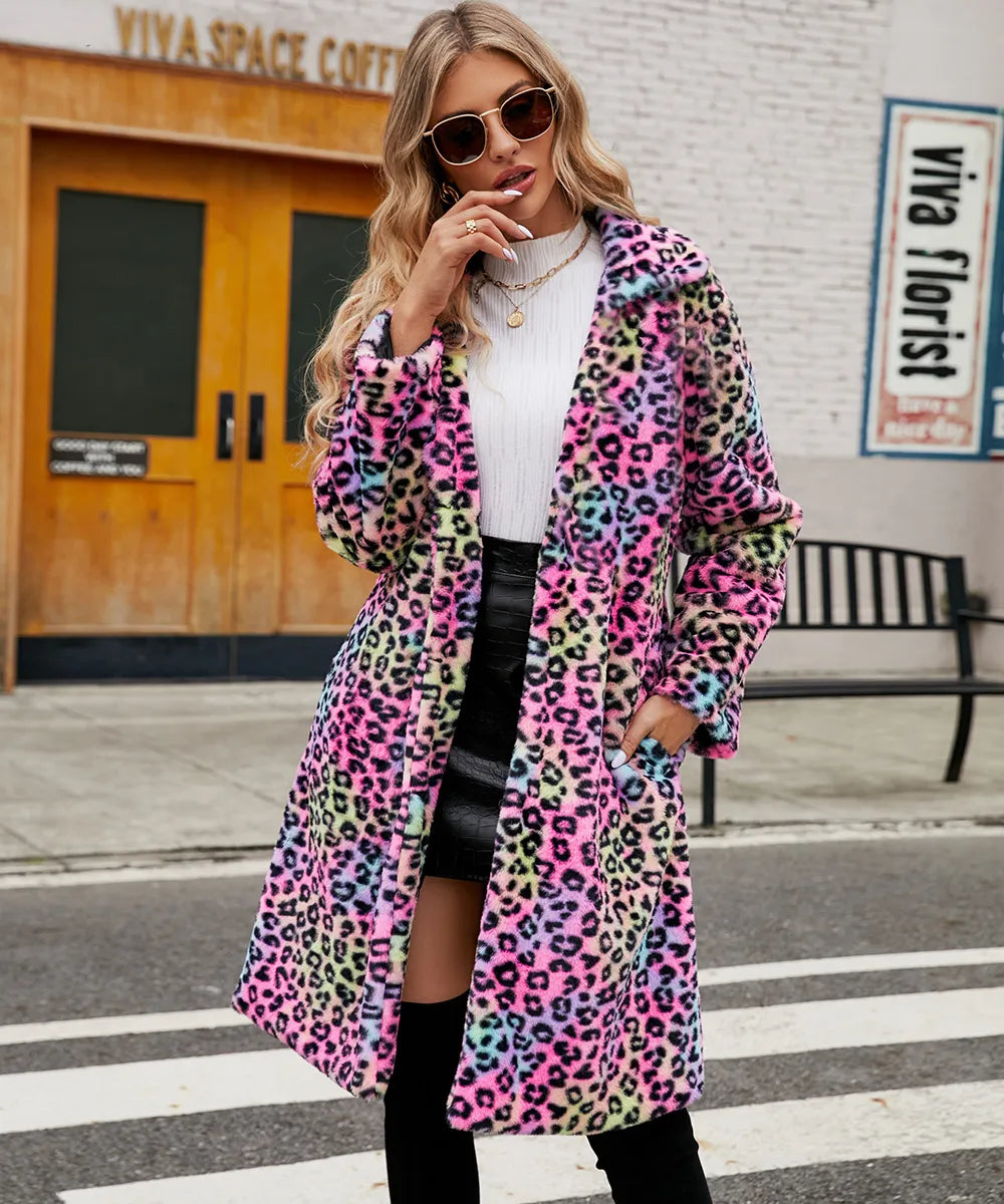 GR | Fleece coat with leopard print