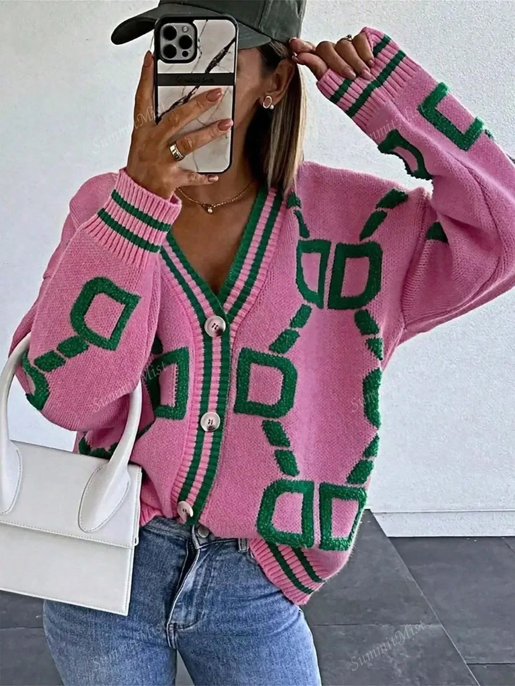 GR | Women's cardigan with graphic prints
