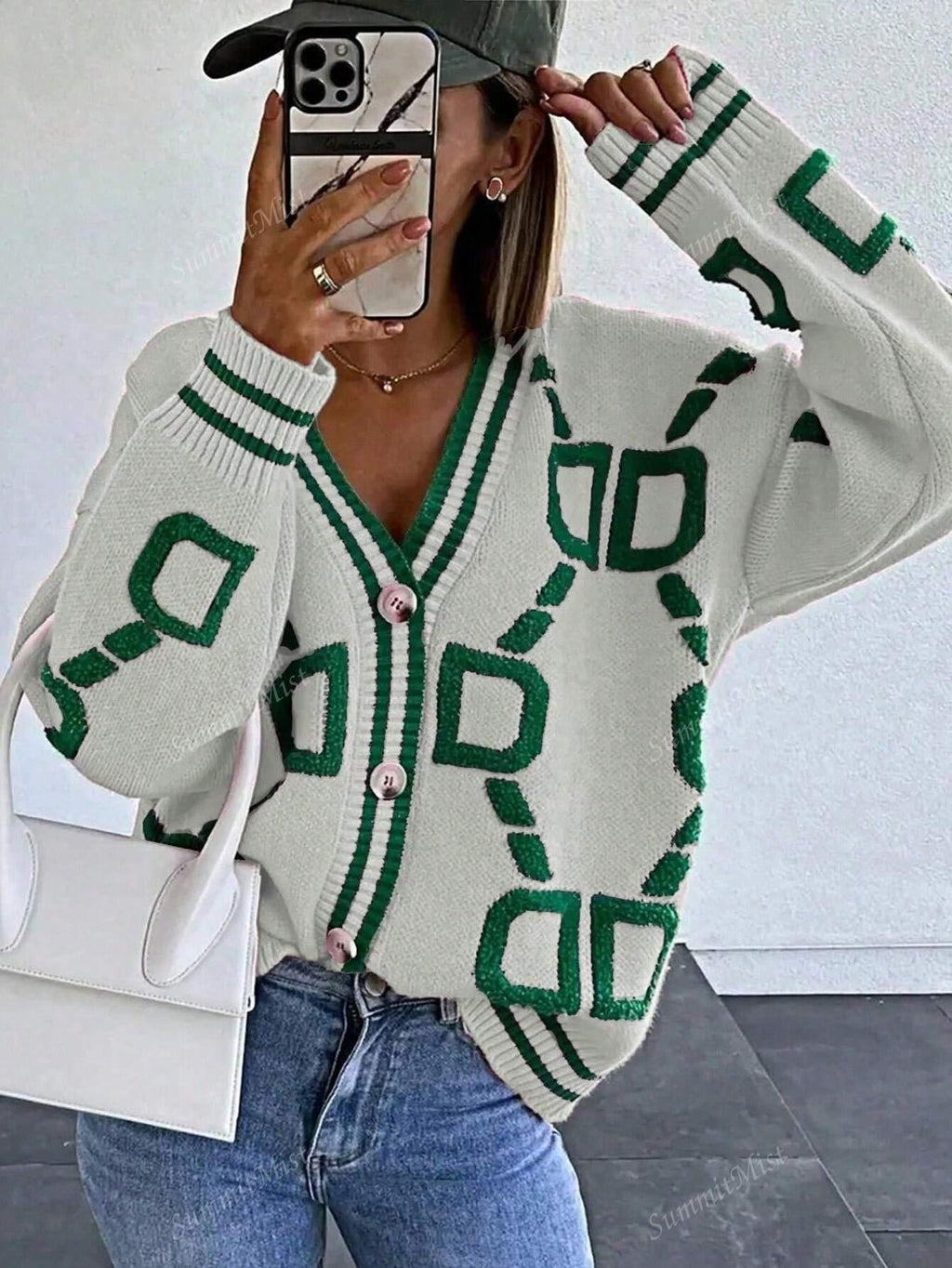 GR | Women's cardigan with graphic prints