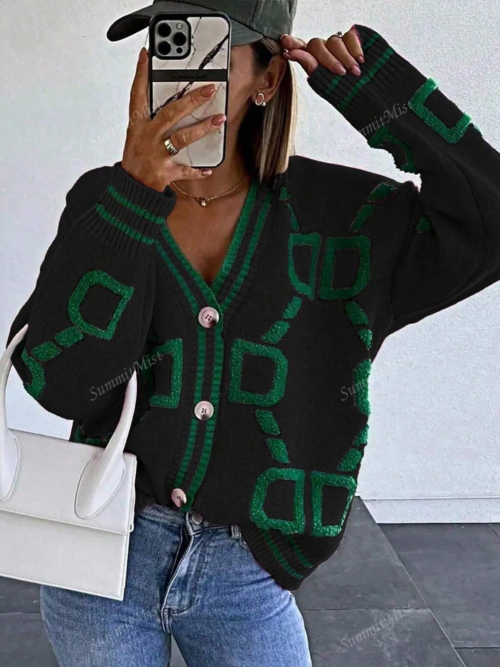 GR | Women's cardigan with graphic prints