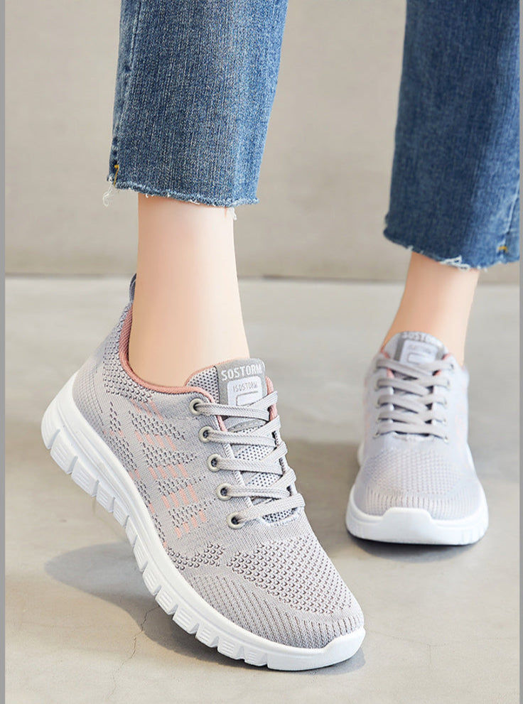 GR | Breathable knitted running sneakers for women