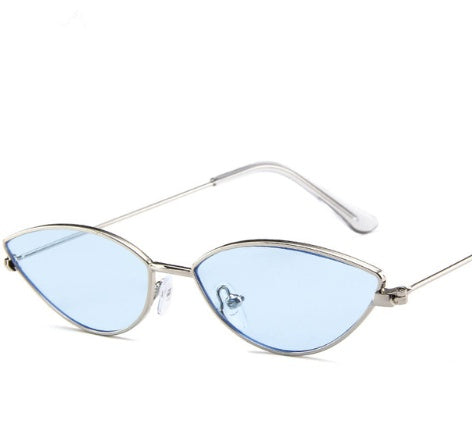 GR | Retro Cat Eye Sunglasses Made of Premium Vegan Leather