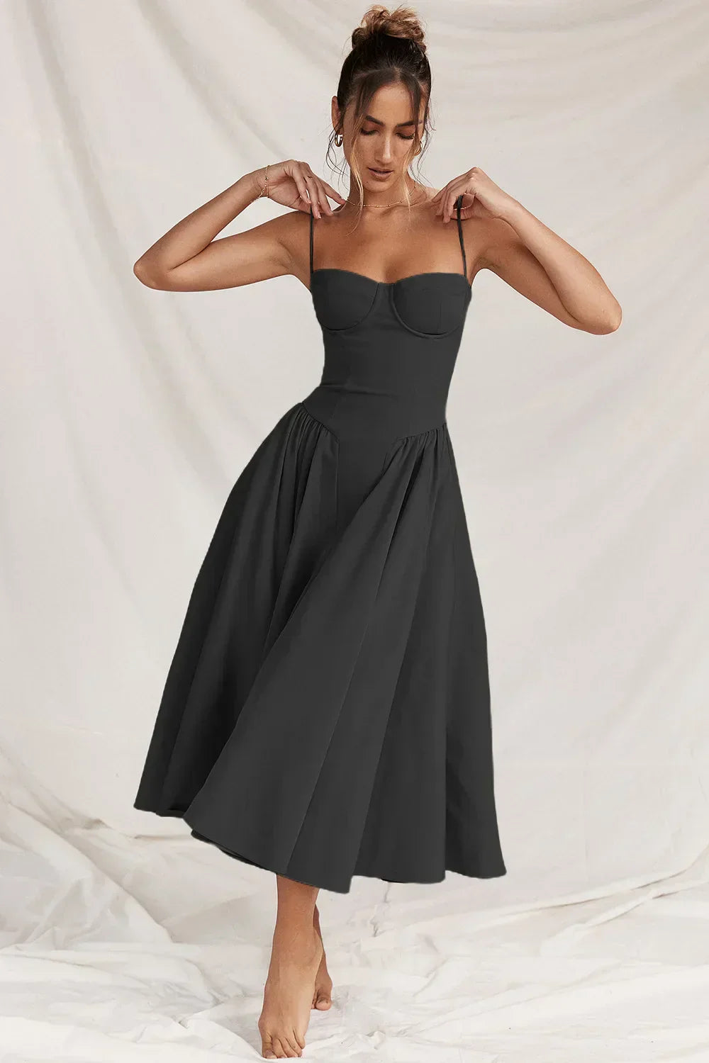 GR | Ärmelloses Midikleid Mit Korsett Passform