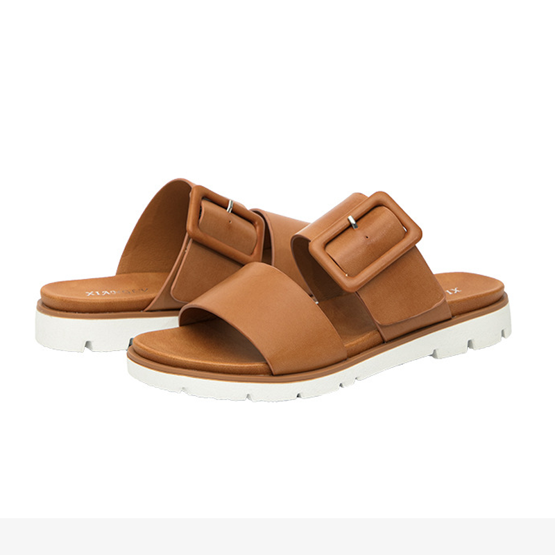 GR | Casual heeled sandals 