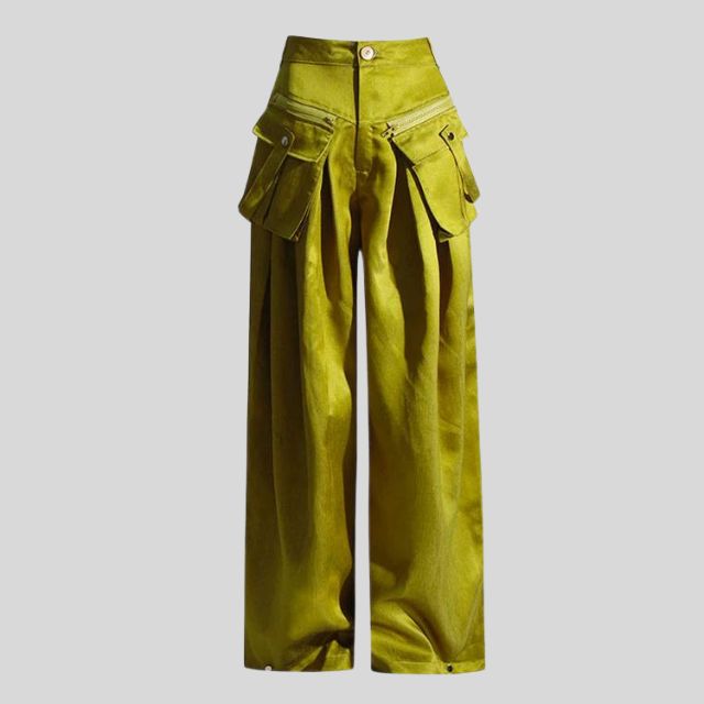GR | Hochgeschnittene Cargohose mit Gürteldetail