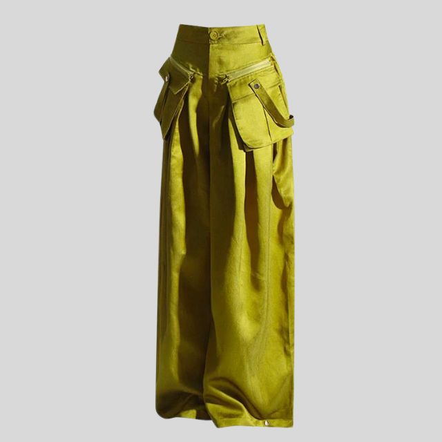 GR | Hochgeschnittene Cargohose mit Gürteldetail