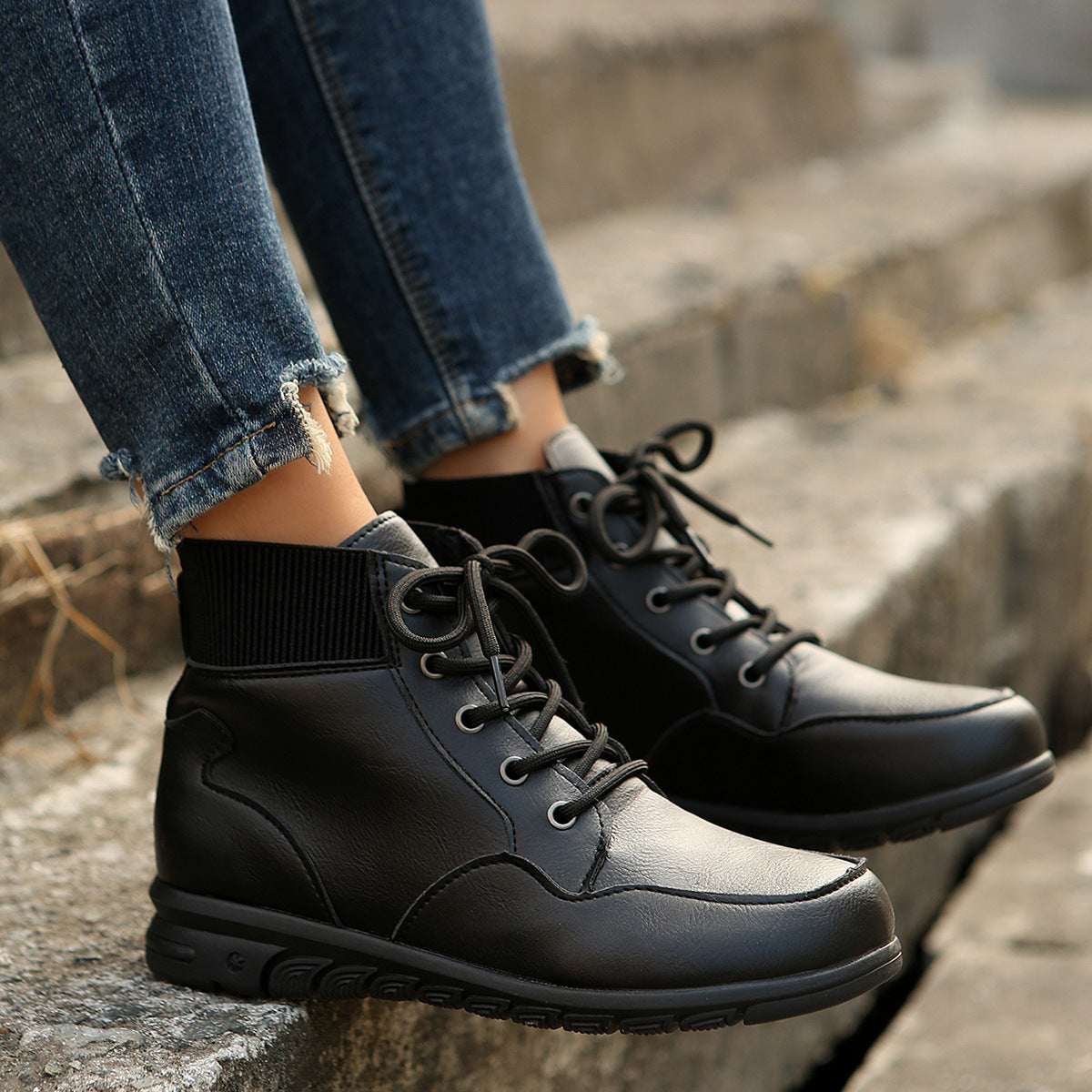GR | Women's lace-up boots - sturdy ankle boots with elasticated waistband and non-slip sole