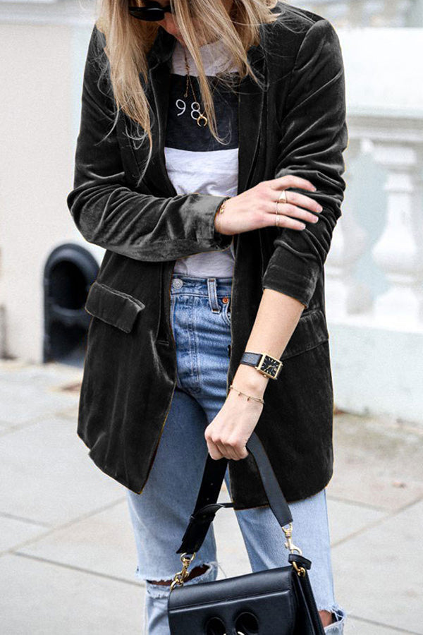 GR | Velvet blazer with a chic tailored cut for women