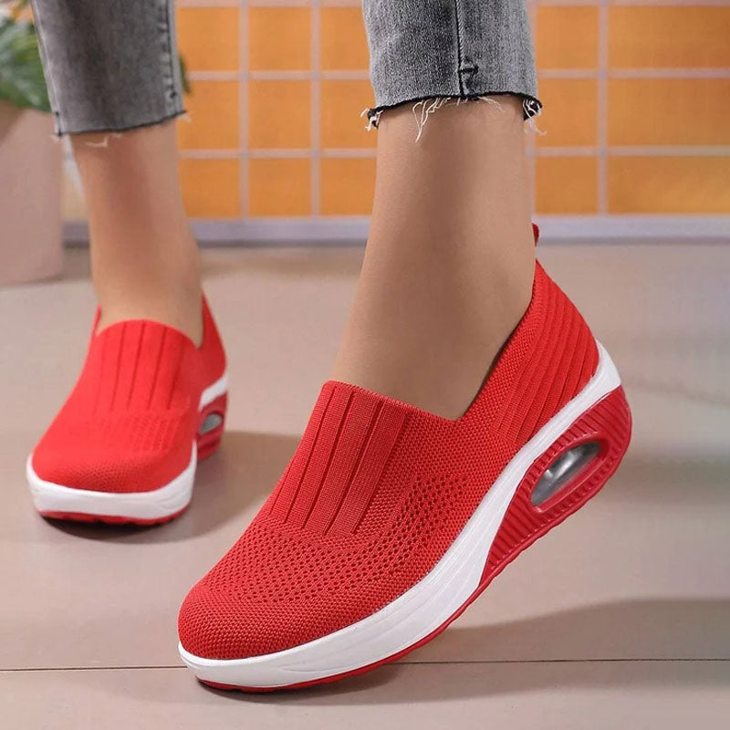 GR | Breathable Slip-on Sneakers with Ergonomic Sole for Women