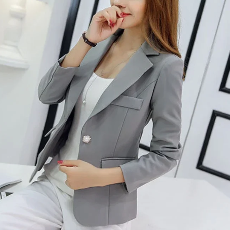 GR | Elegant women's blazer with slim fit