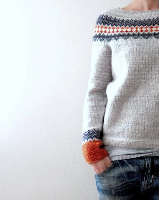 GR - Grey Boho-style sweater 