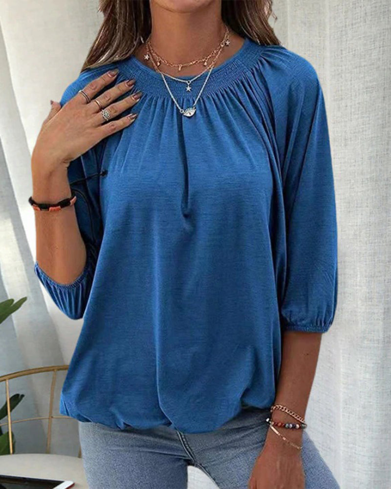 Caro™ - Chic blouse with bishop sleeves
