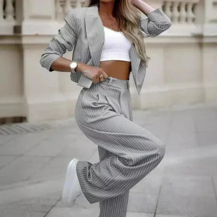 GR | 2-Piece Blazer Suit and Wide-Leg Trousers for Women