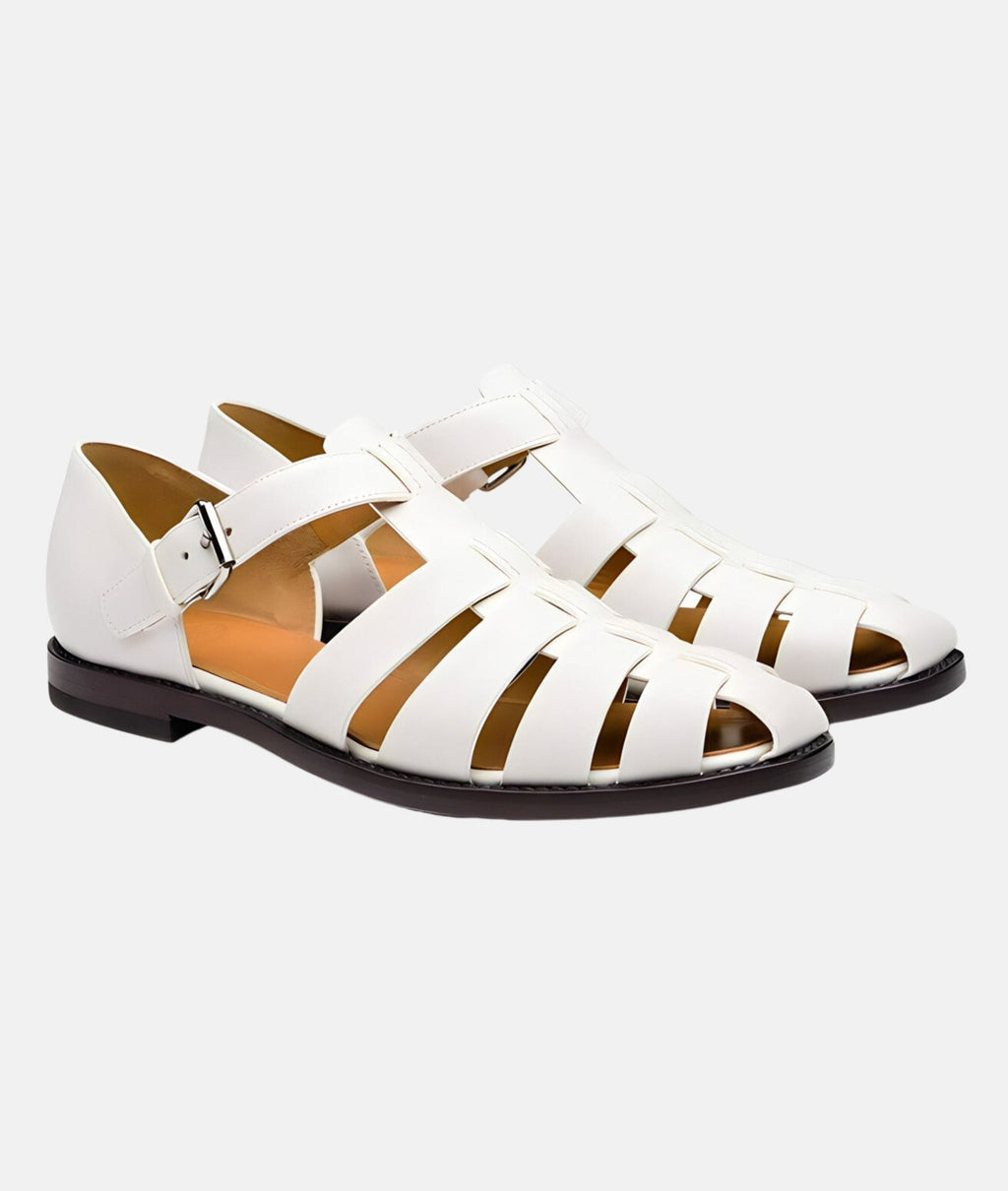 GR | Fashionable strappy sandals with an elegant cut