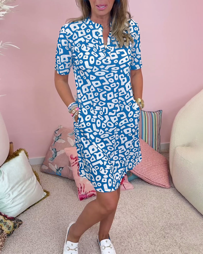 GR | Casual dress with V-neck and printed pockets