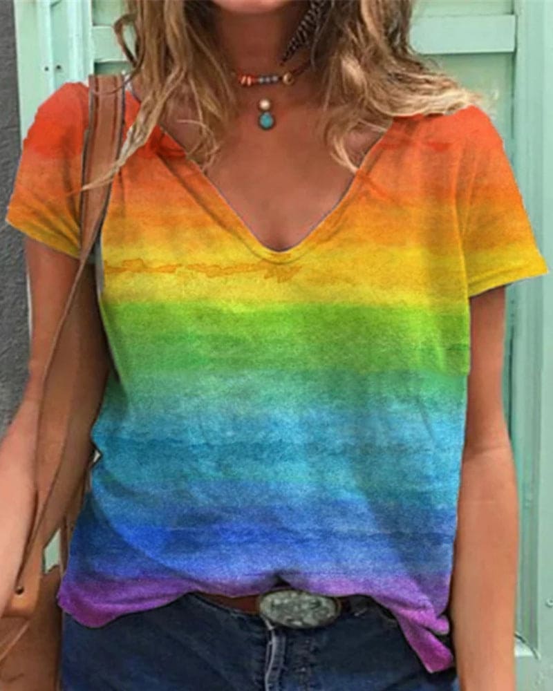 GR | Airy T-shirt with V-neck and rainbow pattern