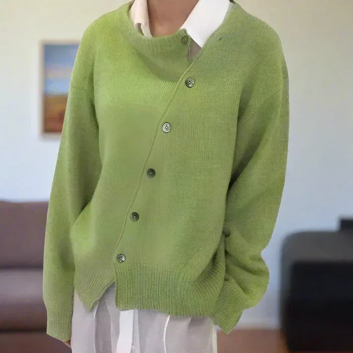 GR | Soft cardigan with diagonal button placket