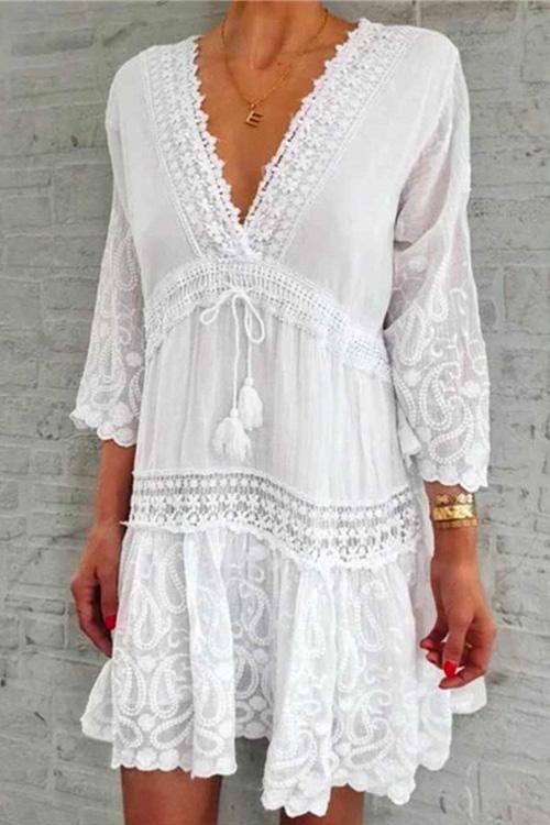 GR | Rosiedress V-neck lace trim tassel flowing dress