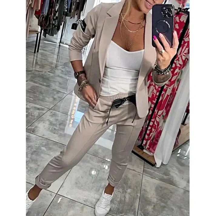 GR | Casual two-piece suit