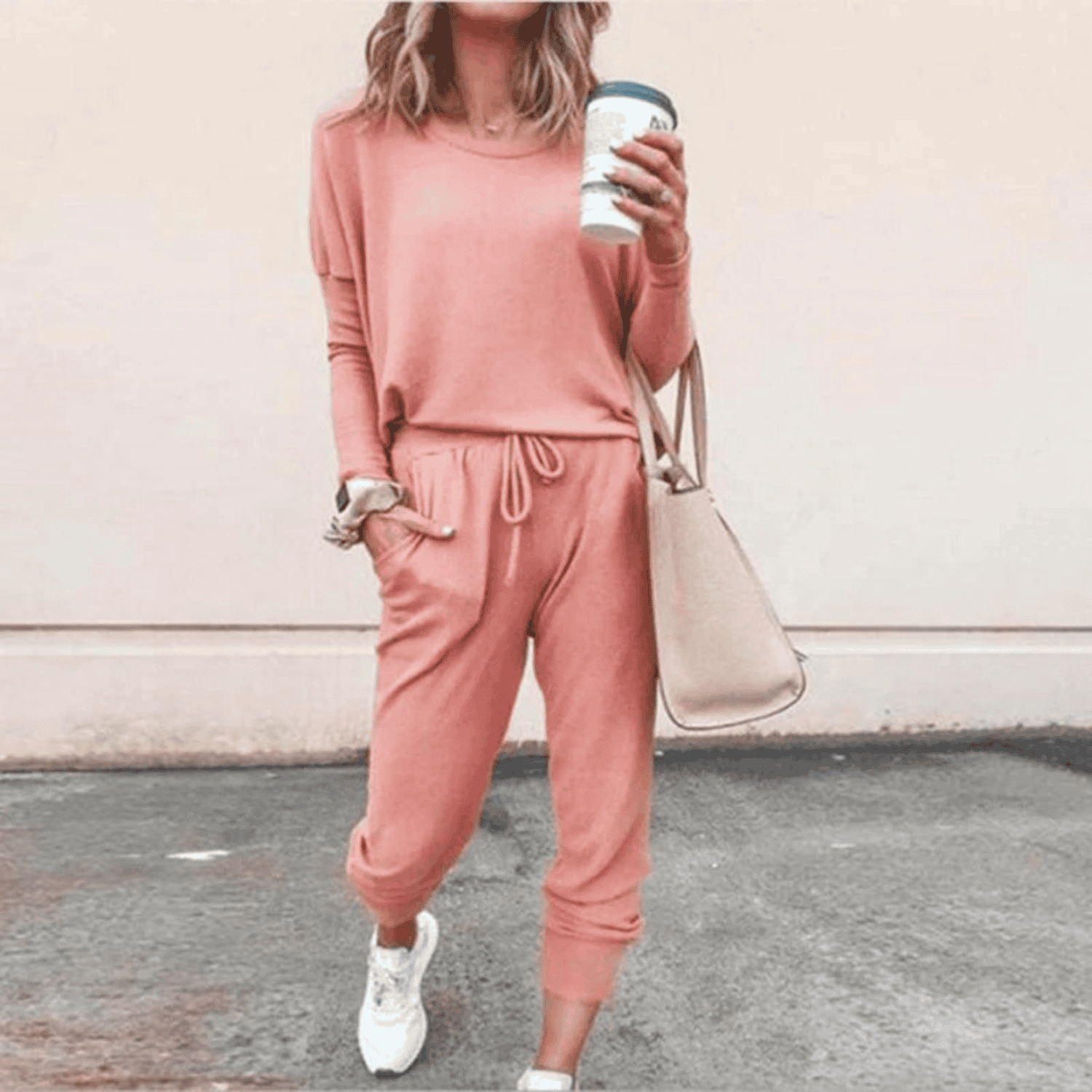 GR | Wide and Wonderfully Comfortable Women's Tracksuit
