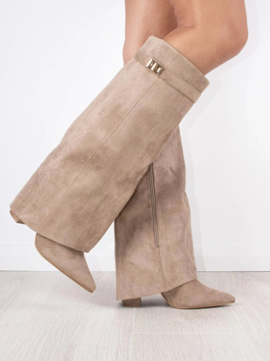 GR | Elegant women's boots made of high-quality suede with golden accents