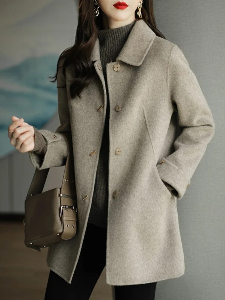 GR | Classic trench coat with peak collar