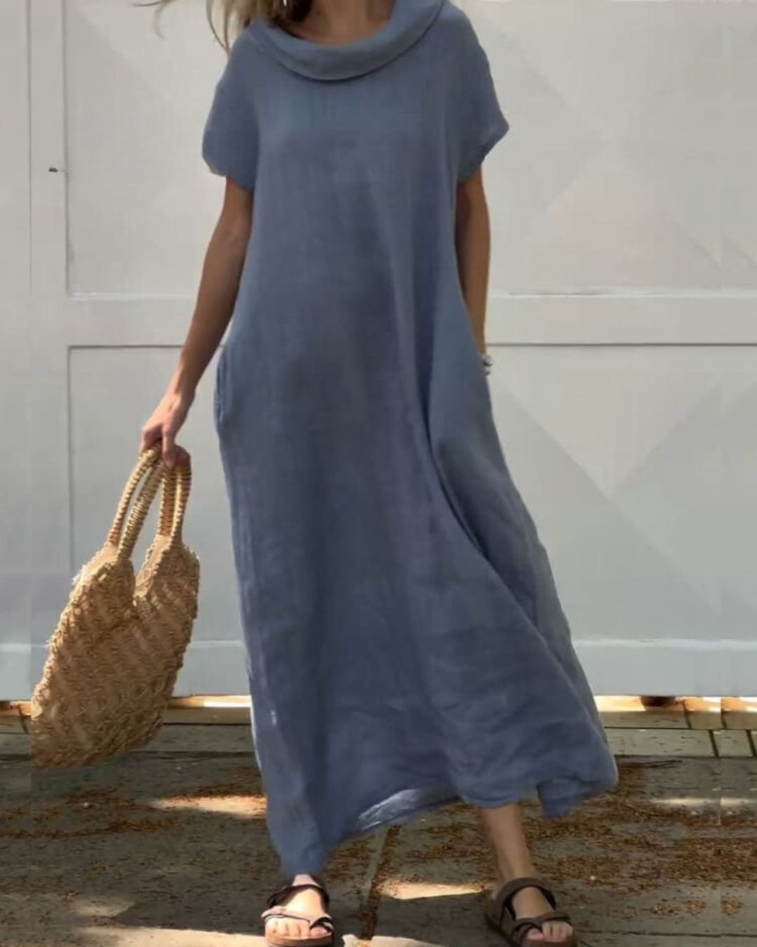 GR | Leinenkleid Mit Elegantem Kragen
