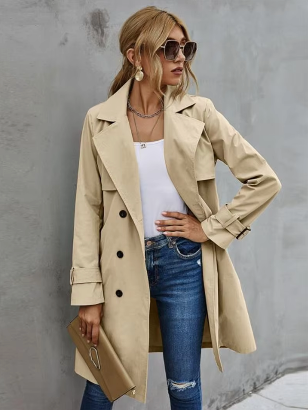 – Long-sleeved casual trench coat