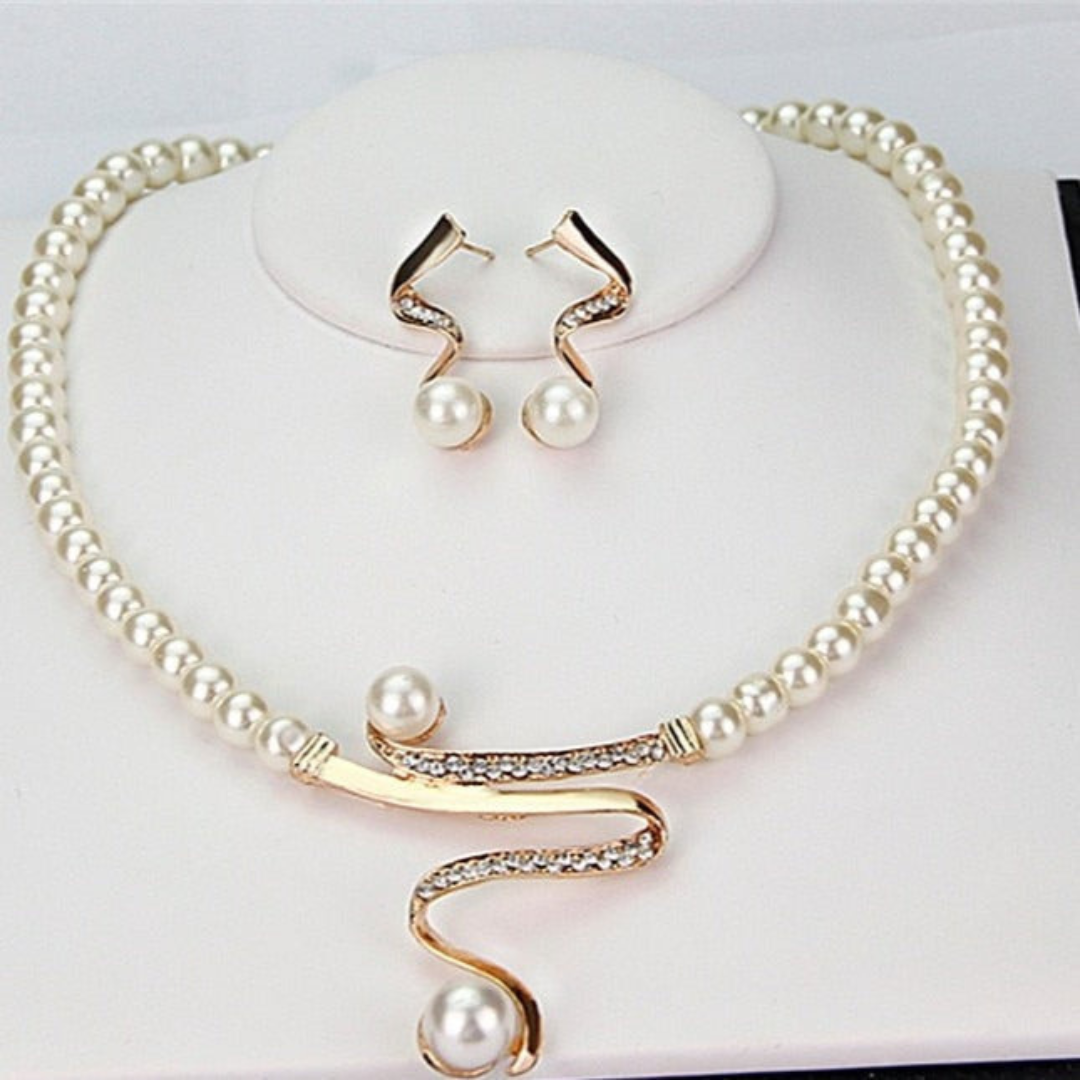 GR | Natural Pearl Necklace + Earring Set Gold