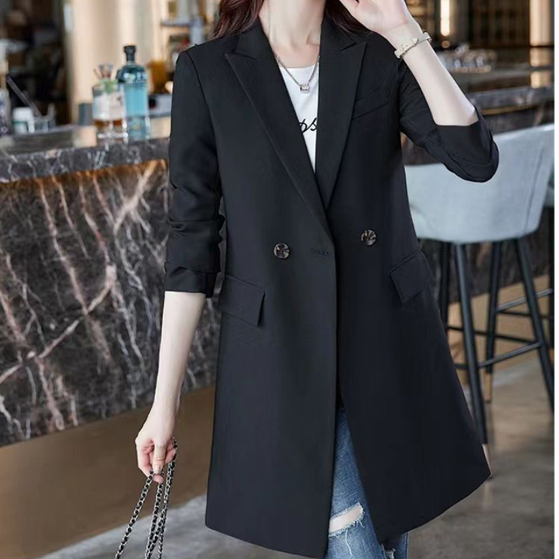 GR | Elegant long women's blazer with flap pockets and lapel collar