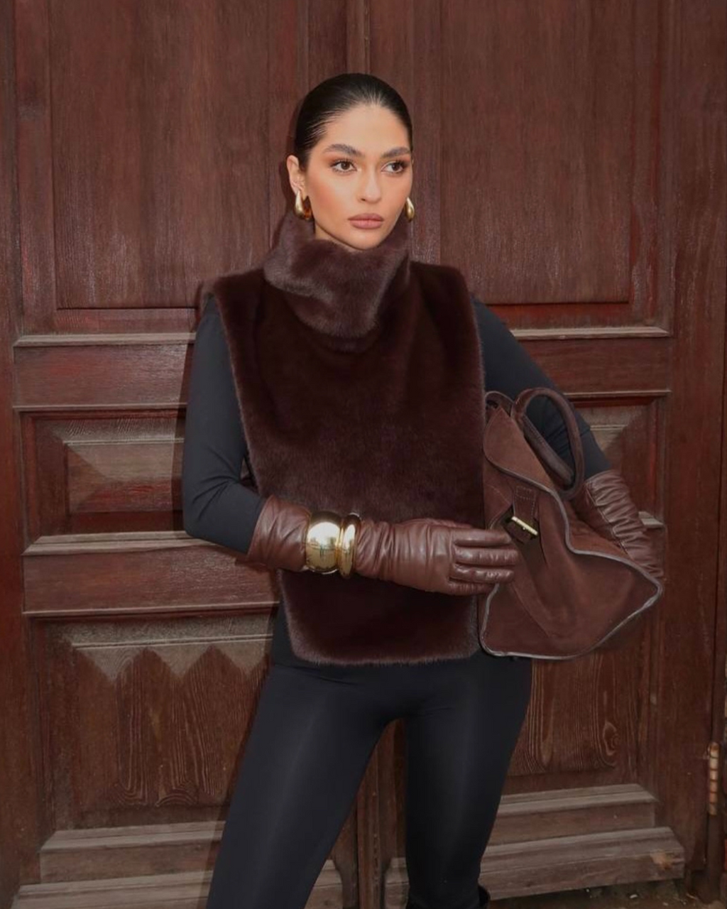 GR | Fur ​​roll-neck vest - Women's - Soft and elegant with a luxurious look