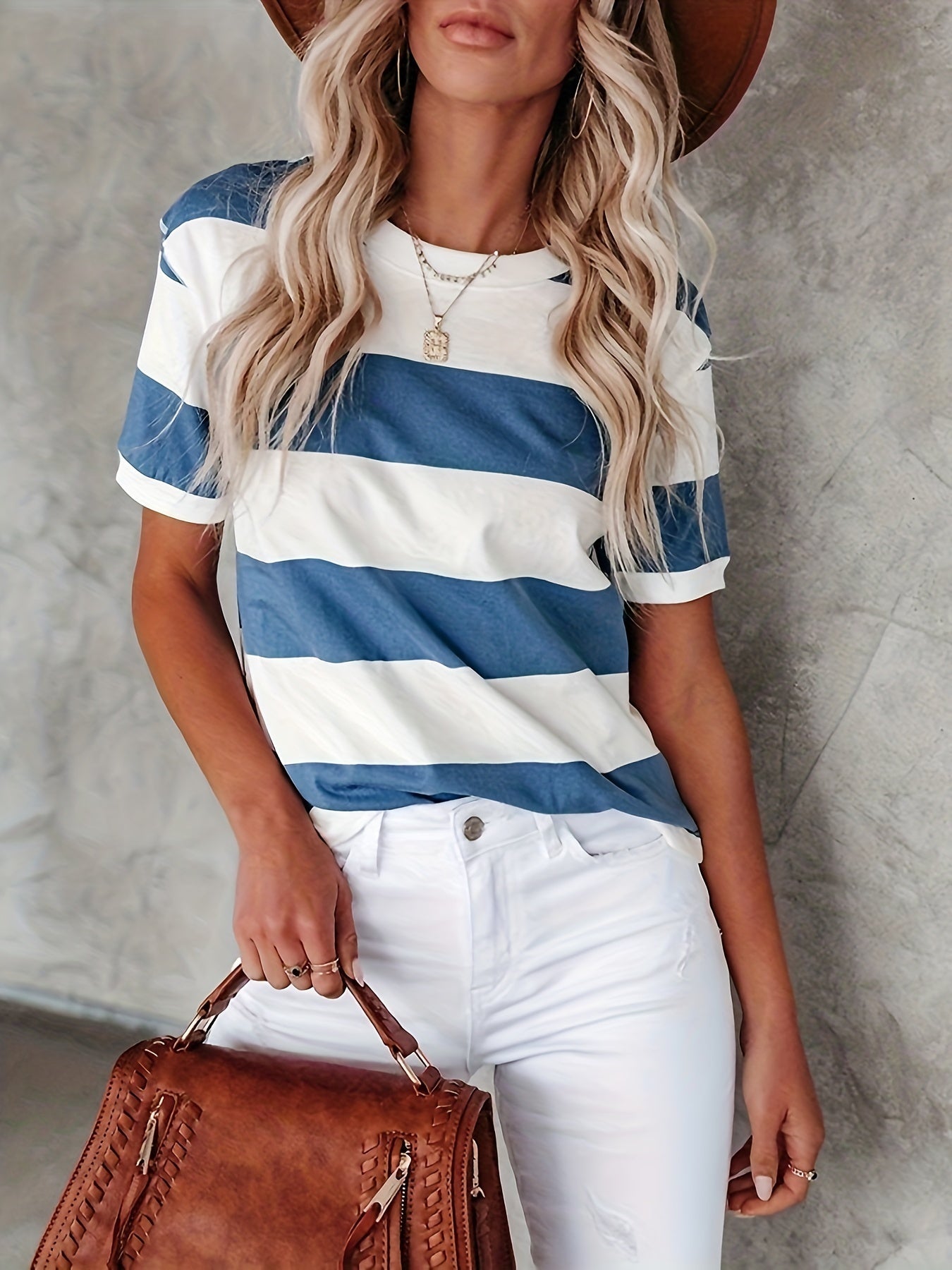 GR | Striped short-sleeved T-shirt for women