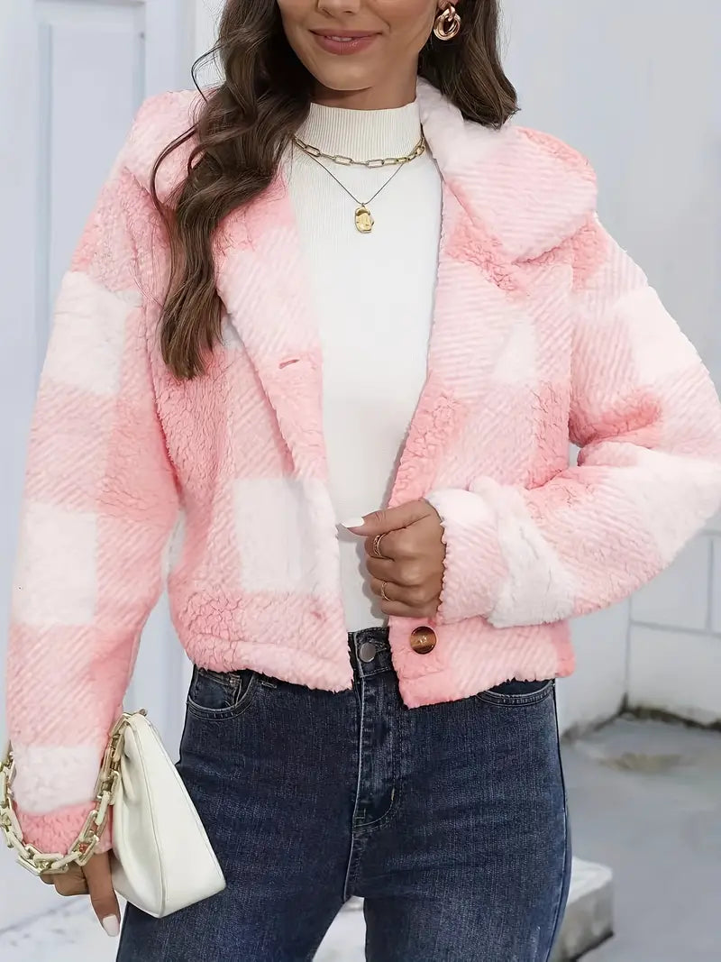 GR | Comfortable winter jacket with long sleeves and buttons | Warm outerwear for winter